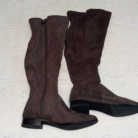 Perfect condition size 11 boots - Picture 1 of 2